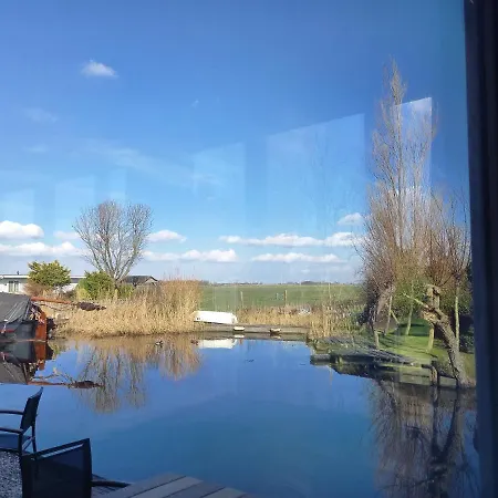 Pura Vida Del Rio * Oud Ade