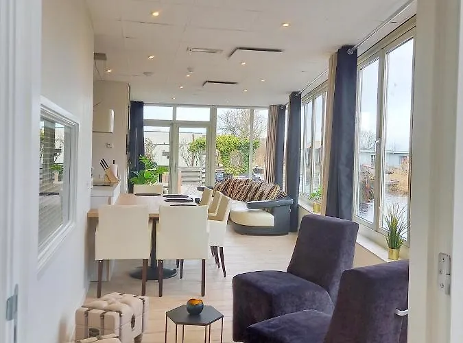 Pura Vida Del Rio Oud Ade