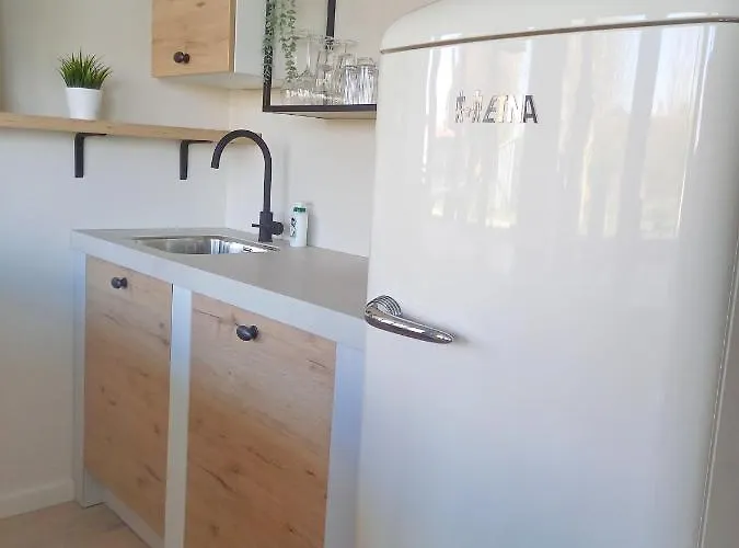 Pura Vida Del Rio * Oud Ade