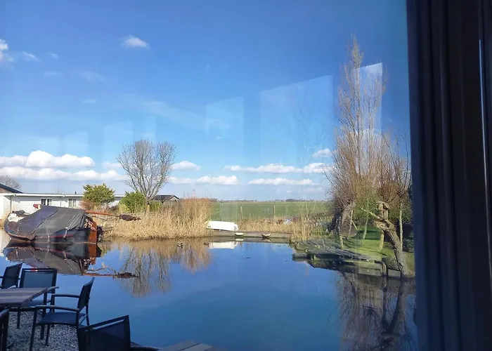 Pura Vida Del Rio * Oud Ade