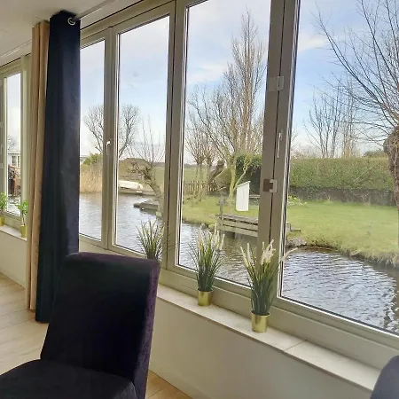 Pura Vida Del Rio Apartment Oud Ade